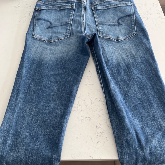 American eagle - Picture 2 of 2